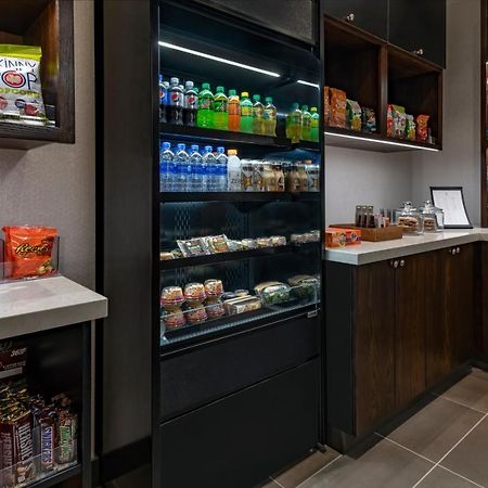 Hyatt Place Anchorage-Midtown Экстерьер фото